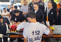 Bıçağın üzerine düşen Kerem bebek, ambulans helikopterle sevk edildi