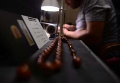 Padişahlara tespih yapan ustaların el verdiği çıraklar, zanaatlarını Ahilik geleneğiyle sürdürüyor