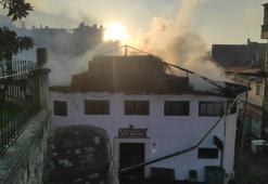 Kastamonu'da tarihi hamam yandı