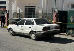 Evde tüfekle eşini öldürüp, otomobilde intihar etti