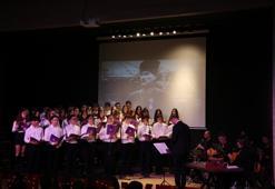 Uğur Okulları, Cumhuriyet’in 101’inci yılını coşkuyla kutladı