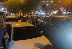 Kamyonla çarptığı otomobildeki 6 kişiyi yaralandı, kaçmaya çalışırken 5 araca daha çarptı