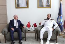 Bakan Güler, Katar’da Deniz Unsur Komutanlığı'nı ziyaret etti