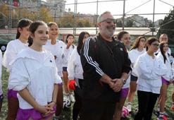 Kız çocuklarını futbola kazandırmak için anlamlı proje