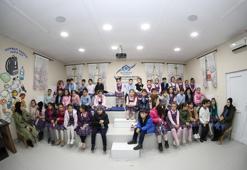 Sultangazi'de çocuklara trafik ve deprem bilinci kazandırılıyor