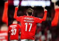 Kerem Aktürkoğlu, Portekiz Ligi'nde eylül ve ekim ayının en iyi forvet oyuncusu seçildi