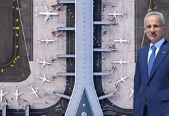 Bakan Uraloğlu: Havalimanlarını 10 ayda 198,3 milyon yolcu kullandı