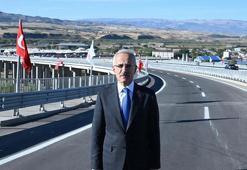 Bakan Uraloğlu: 177 kilometre 'motorcu dostu' bariyer montajı yaptık