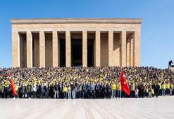 1907 Fenerbahçe Derneği ve 1907 UNİFEB’ten Anıtkabir’e 4 bin 500 öğrenci ile ziyaret