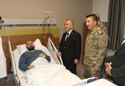 Şüphelilerin bulunduğu adrese giden polis, silahlı saldırıda yaralandı