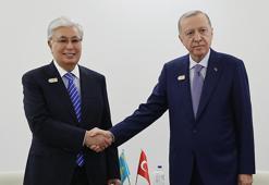 Cumhurbaşkanı Erdoğan, Kazakistan Cumhurbaşkanı Tokayev ile görüştü