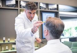 Uzmanı uyardı: Erkeklerde saç dökülmesi özgüveni olumsuz etkileyebiliyor