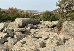 Antik madendeki 1600 yıllık dev granit sütunlar ilk günkü halini koruyor