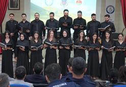 Şırnak’ta hükümlü ve tutuklulara 25 kişilik ekiple moral konseri