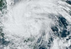 NHC'den ‘Sara Tropikal Fırtınası’ uyarısı