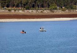 Baraj gölünde deniz bisikletinden düşen Medine kayboldu