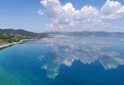Salda Gölü'nün suyu, 3 ayda 20 metre çekildi
