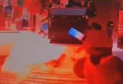 Kağıthane’de marketteki elektrikli ısıtıcı parladı; korku dolu anlar kamerada