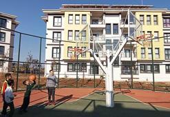 İslahiye'de deprem konutlarına yerleşen ailelerin mutluluğu