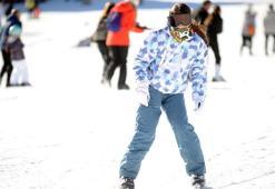 Uludağ'da kayak öğrenmenin saati 3 bin TL