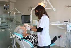 'Sosyal medya paylaşımları gereksiz diş ve çene estetiklerine talepleri artırdı'
