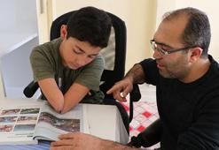 Kol ve bacakları olmayan Nakşin, lise eğitimini de evde görüyor