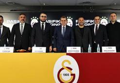 Dursun Özbek: Osimhen sezon sonuna kadar bizde ama transfer döneminde herkes onu almak ister