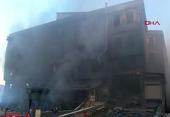 Beylikdüzü'nde plastik fabrikasında çıkan yangın söndürüldü