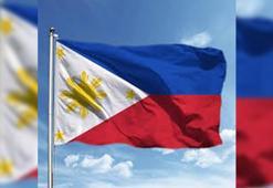 Filipinler'de yangın: 2 bin aile evsiz kaldı