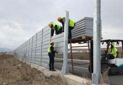 Göçmen kuşların konforu için 2 bin 600 metrelik ses bariyeri