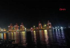 Mersin'de 'ESPERANZA B' isimli kuru yük gemisi yan yattı; personel tahliye ediliyor