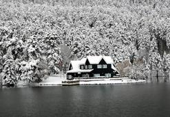 Gölcük Tabiat Parkı'nda kar güzelliği