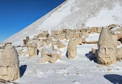 Nemrut Dağı beyaza büründü