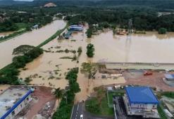 Malezya'da sel: 150 binden fazla kişi tahliye edildi