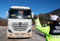 Antalya’yı çevre illere bağlayan yollarda kış lastiği denetimi