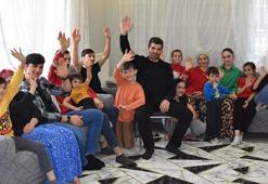 14 çocuğu, 2 torunu ve 2 geliniyle aynı evde yaşıyorlar