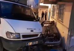 Avcılar’da kamyonetin çarptığı otomobil bina boşluğuna düştü, sokakta oynayan çocuklar son anda kurtuldu