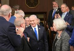 İsrail'de yolsuzlukla yargılanan Netanyahu, hakim karşısına çıktı