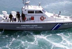 Girit'te göçmenleri taşıyan bot battı: 5 ölü