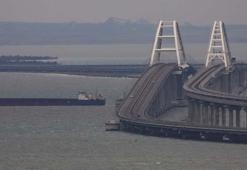 Kerç Boğazı'nda 2 tanker battı