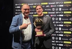 Kenan Yıldız, 'Golden Boy Web' ödülünü aldı