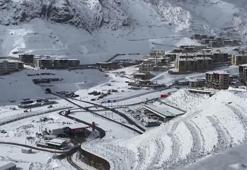 Yusufeli'de kar kalınlığı 1 metreye ulaştı