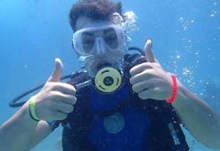 Öldürülen Eren’in üniversitede yaptığı kalemlik ve kitaplık ailesine teslim edilecek