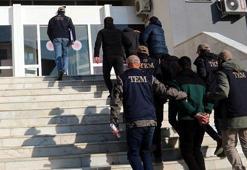 Iğdır'da AK Parti İl Başkanlığı'na molotoflu saldırıda 2 tutuklama; şüpheliler, o anları cep telefonuyla kaydetmiş