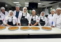 Kadın ustalar en iyi baklavayı yapmak için yarıştı