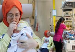 Prematüre bebeklere yoğun bakımda 'Ten tene temas' ile koruma