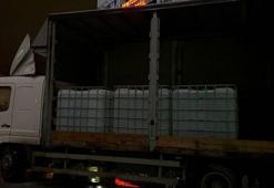 İstanbul Emniyeti'nin son 20 günde yaptığı operasyonlarda 17 ton kaçak alkol ele geçirildi