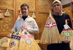 Kültürel miras taşıyıcısı, eşi ile unutulmaya yüz tutan süpürgeciliği yaşatmaya çalışıyor