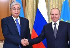 Tokayev ve Putin, Aktau'daki uçak kazasını görüştü