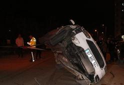 Alkollü sürücü, otomobiliyle park halindeki araçlara çarptı